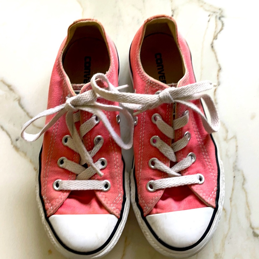 Converse girls tie up sneakers